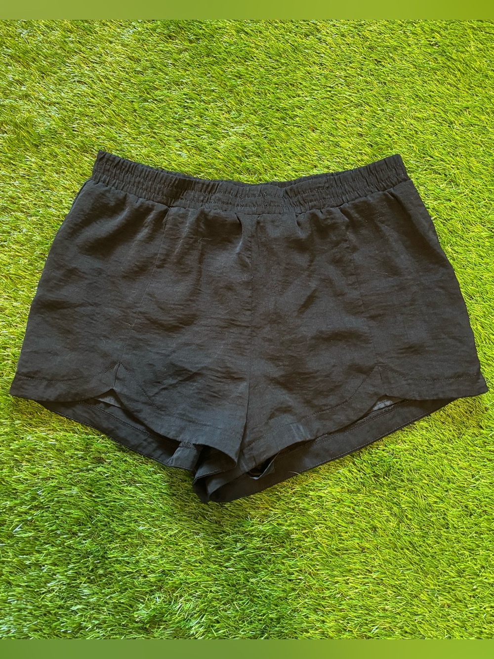 Forever 21 Black High Waisted Pull On Dolphin Shorts Medium